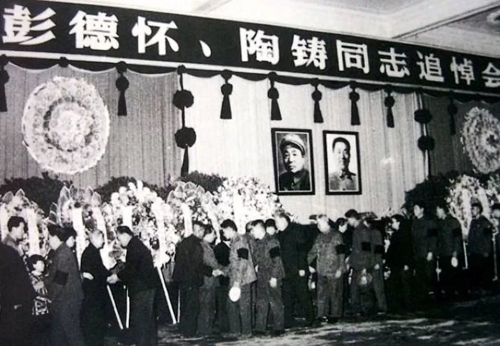 改革开放前人民币对美元_改革开放前美元兑人民币_放开美元兑人民币汇率