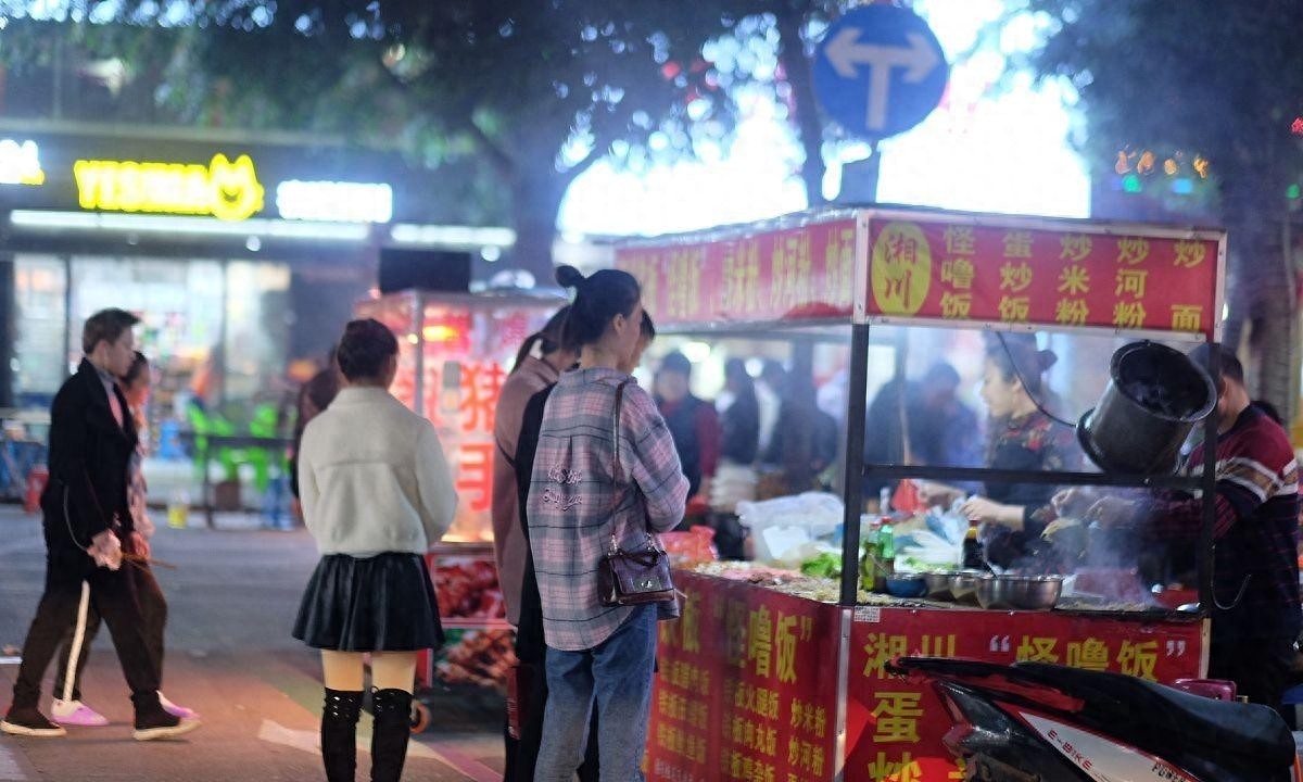61岁回农村还有机会做点啥？9种适合咱这年纪的小生意来啦