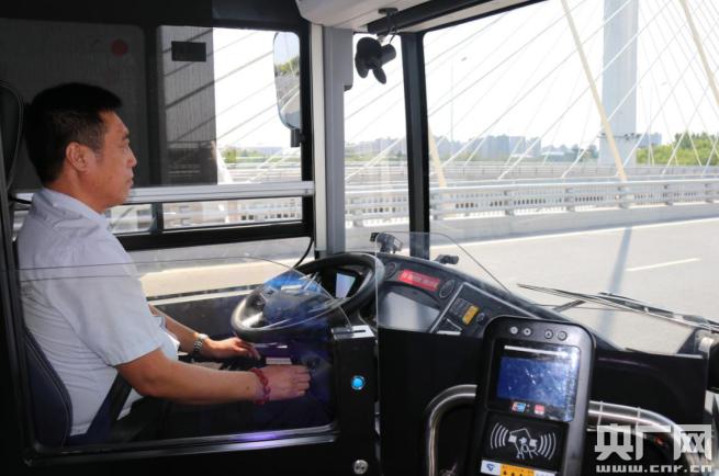 郑州跨境电商发展_中大门保税直购体验中心_中大门保税直购物中心官网