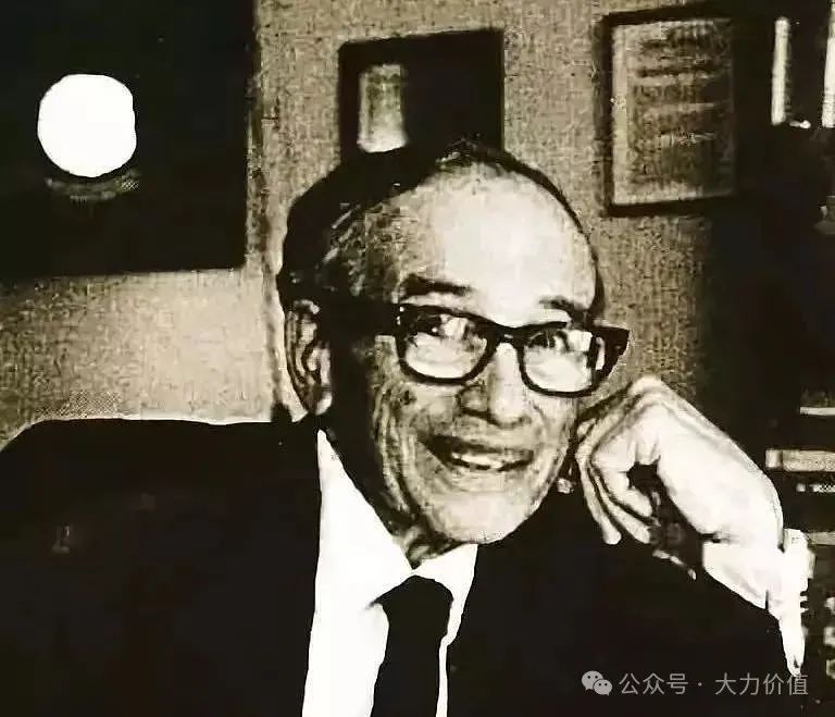 沃伦·巴菲特和三位老师 启蒙老师：本杰明·格雷厄姆巴菲特11岁就已经开始接触股票了。20岁大学毕业后，他回到了家乡奥马哈，根据经纪人提供的股市 ...