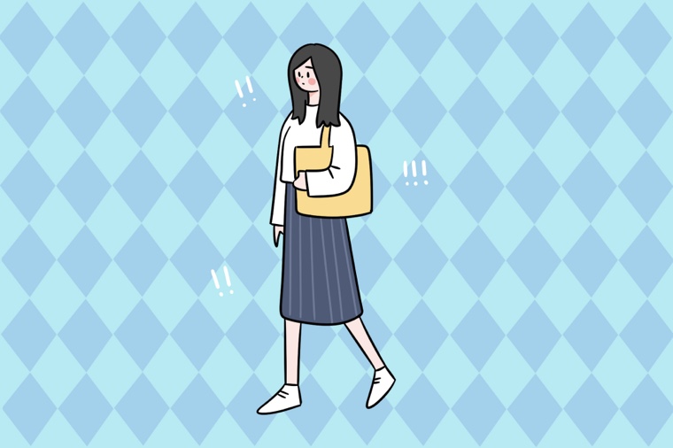 女生上卫校学助产或药剂，就业缺口大前景好