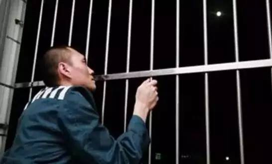 打架斗殴处罚标准_警方提示打架成本图片_寻衅滋事法律后果