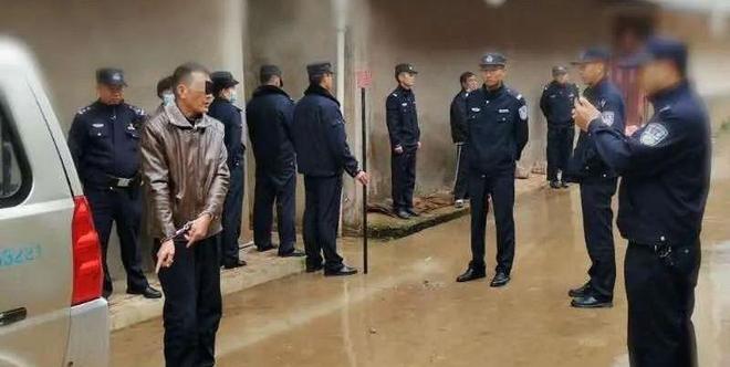 邻里因停车起争执互殴被拘！警方提示打架成本有多高（附图片）
