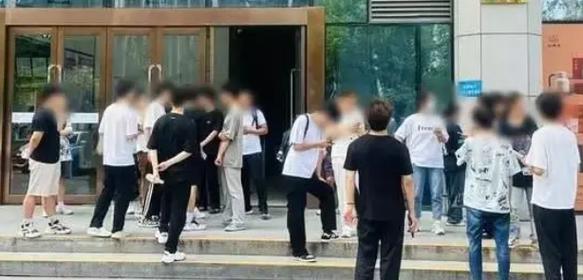 贵州高二学生暑期工求职被骗400元押金，公司消失